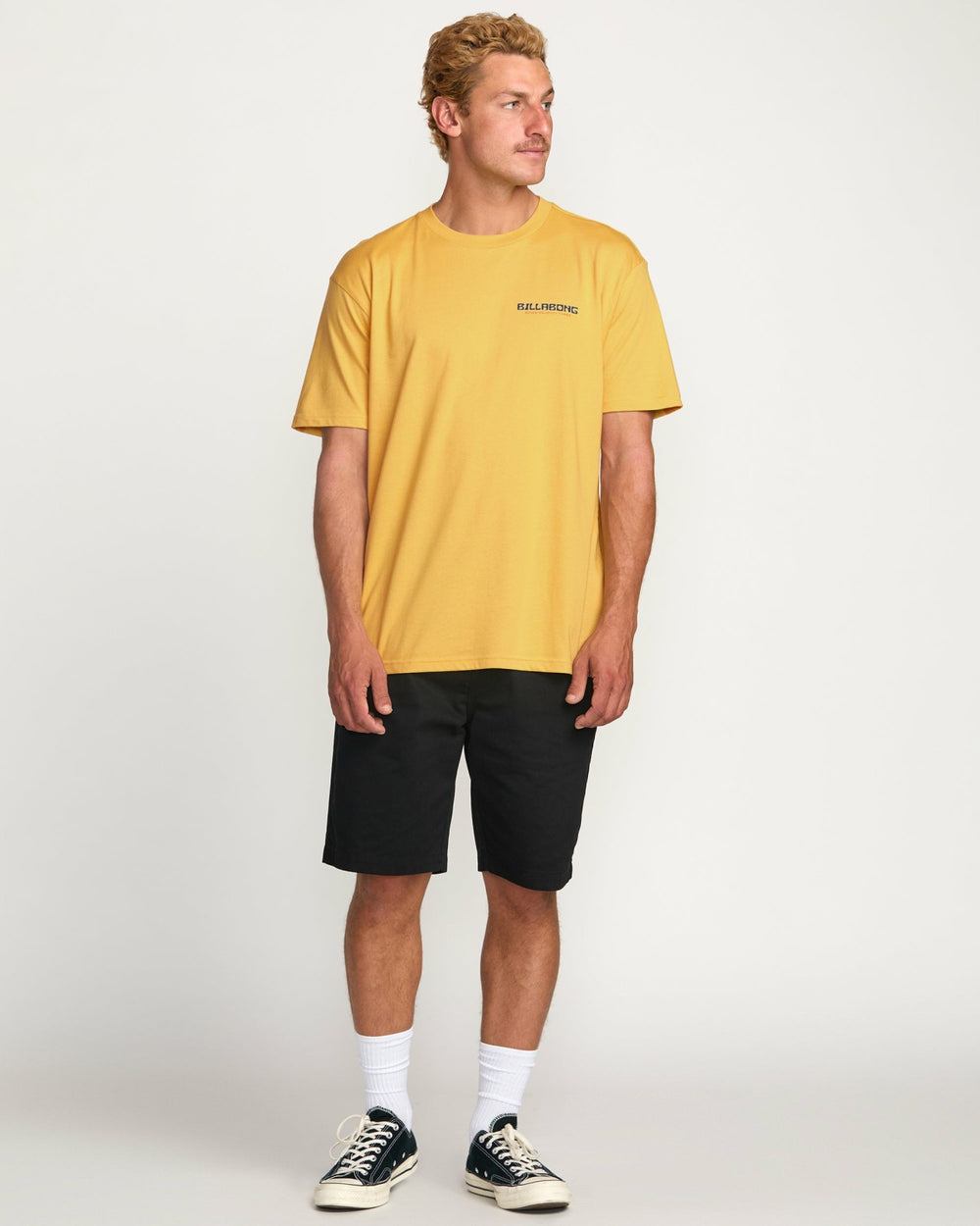 Window Premium Tee - Vintage Gold | Billabong Men